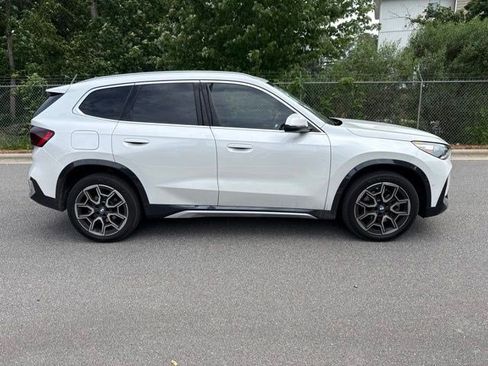 Certified 2025 BMW X1 xDrive28i w/ Technology Package AWD/4WD image 4