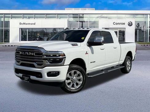 Used 2025 RAM 3500 Laramie AWD/4WD image 1