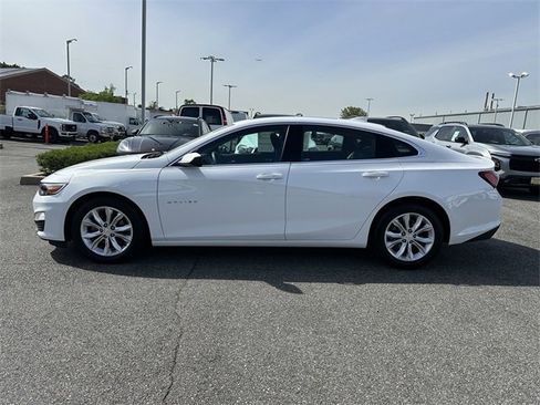 Used 2022 Chevrolet Malibu LT image 8