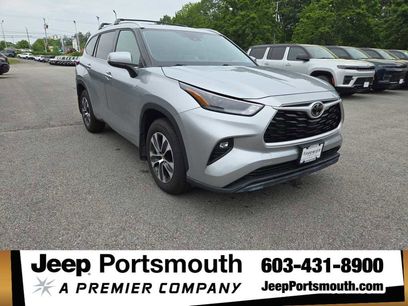Used 2022 Toyota Highlander XLE