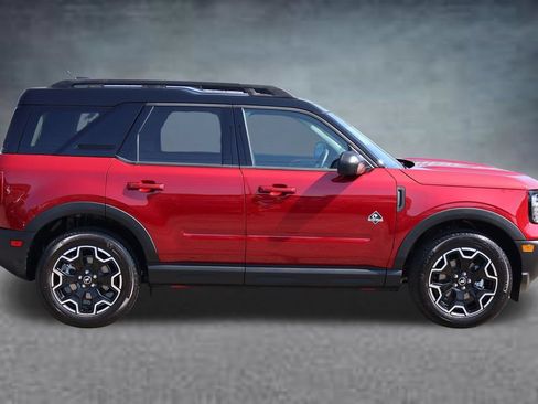 Used 2026 Ford Bronco Sport Outer Banks w/ Interior Protection Package AWD/4WD image 2