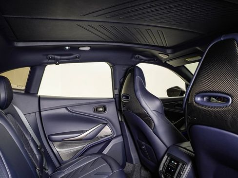 Used 2026 Aston Martin DBX 707 AWD/4WD image 19
