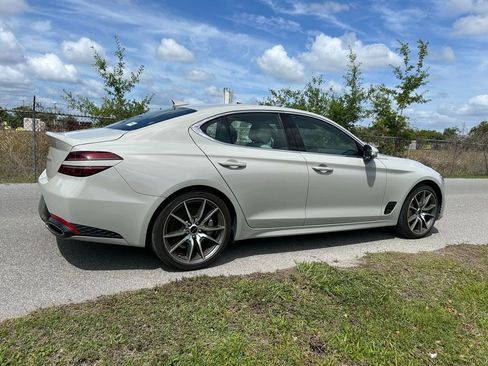 Used 2025 Genesis G70 2.5T image 5
