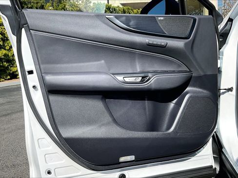 Used 2024 Lexus NX 350h AWD w/ Vision Package image 19