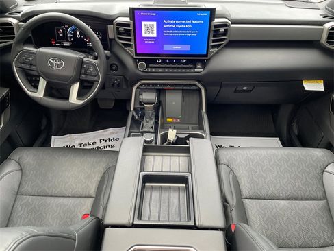 Used 2025 Toyota Tundra Limited image 12