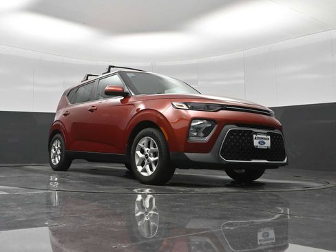 Used 2022 Kia Soul LX w/ Technology Package FWD image 51