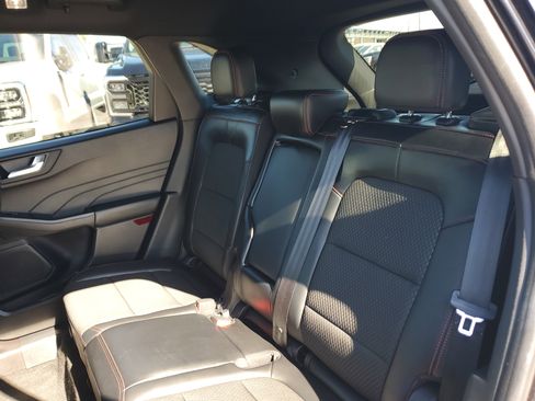 Used 2024 Ford Escape ST-Line w/ Tech Pack #1 image 14