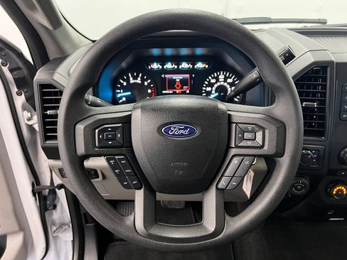 Used 2018 Ford F150 XL w/ Equipment Group 101A Mid image 12