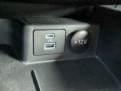 Used 2022 Ford Escape SE w/ Convenience Package image 24