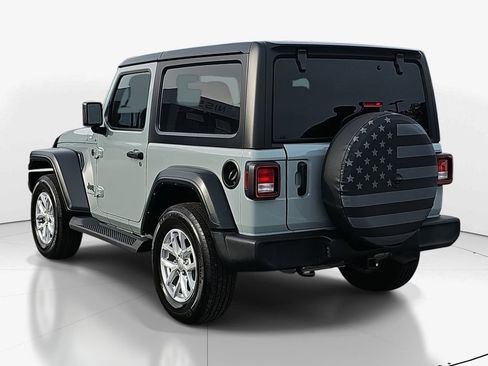 Used 2023 Jeep Wrangler Sport S image 7