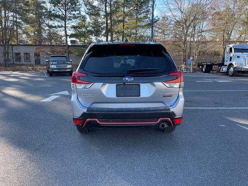 Used 2024 Subaru Forester Sport image 6