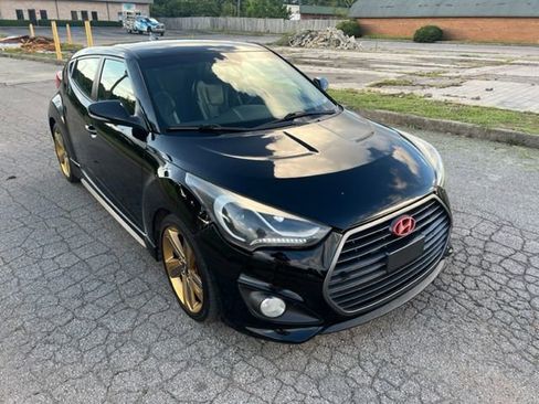 Used 2015 Hyundai Veloster Turbo image 6