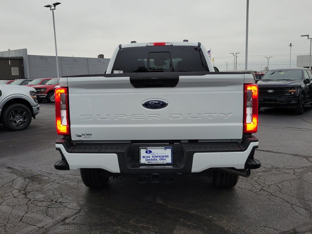 New 2026 Ford F250 XL w/ STX Appearance Package AWD/4WD image 5