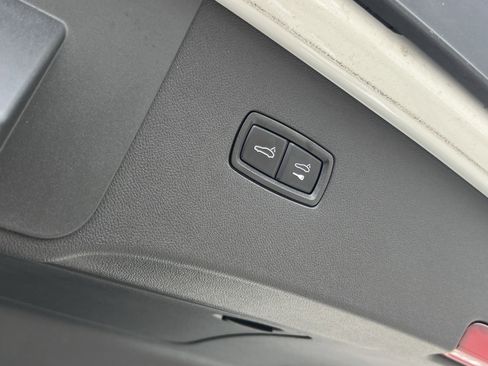 Certified 2021 Porsche Cayenne Coupe image 20