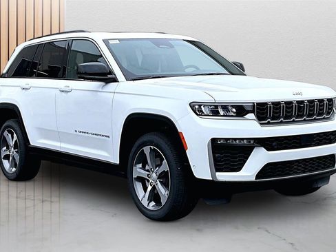 New 2026 Jeep Grand Cherokee Limited w/ Luxury Tech Group II AWD/4WD image 2