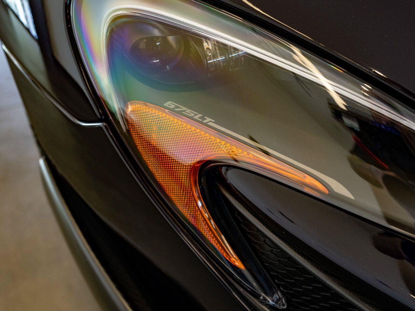 Used 2016 McLaren 675LT Coupe RWD image 28