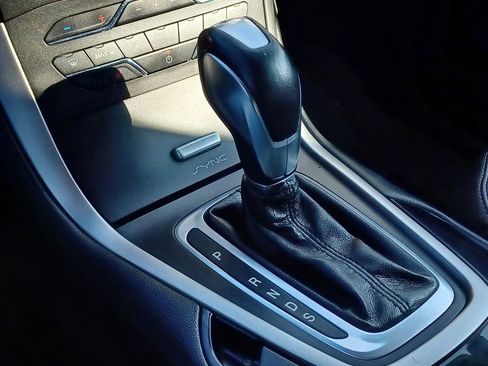 Used 2016 Ford Edge SEL w/ Equipment Group 201A image 27