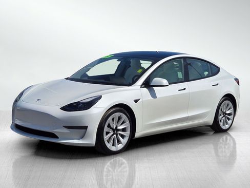 Used 2023 Tesla Model 3 Long Range AWD/4WD image 8