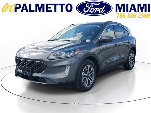 Used 2022 Ford Escape SEL image 3