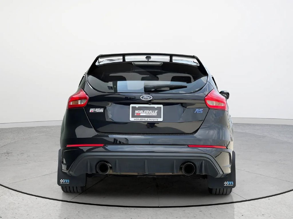 Used 2017 Ford Focus RS AWD/4WD image 5