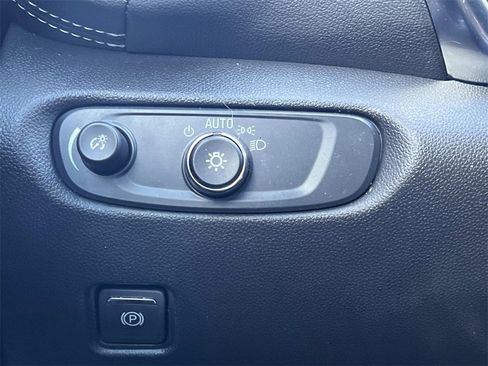 Certified 2024 Chevrolet Blazer LT image 24