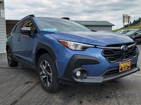 Used 2024 Subaru Crosstrek 2.0i Premium image 4
