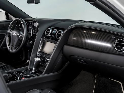 Used 2018 Bentley Flying Spur S V8 image 31