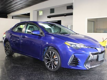 Used 2018 Toyota Corolla SE w/ SE Premium Package