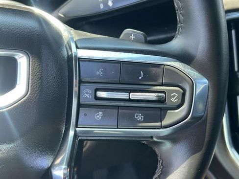 Certified 2025 GMC Yukon XL Denali AWD/4WD image 24