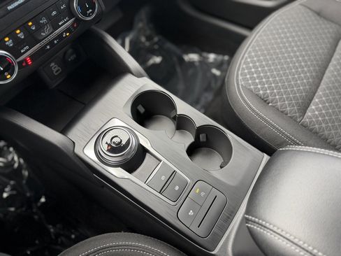 Used 2025 Ford Escape Active w/ Cold Weather Package image 15