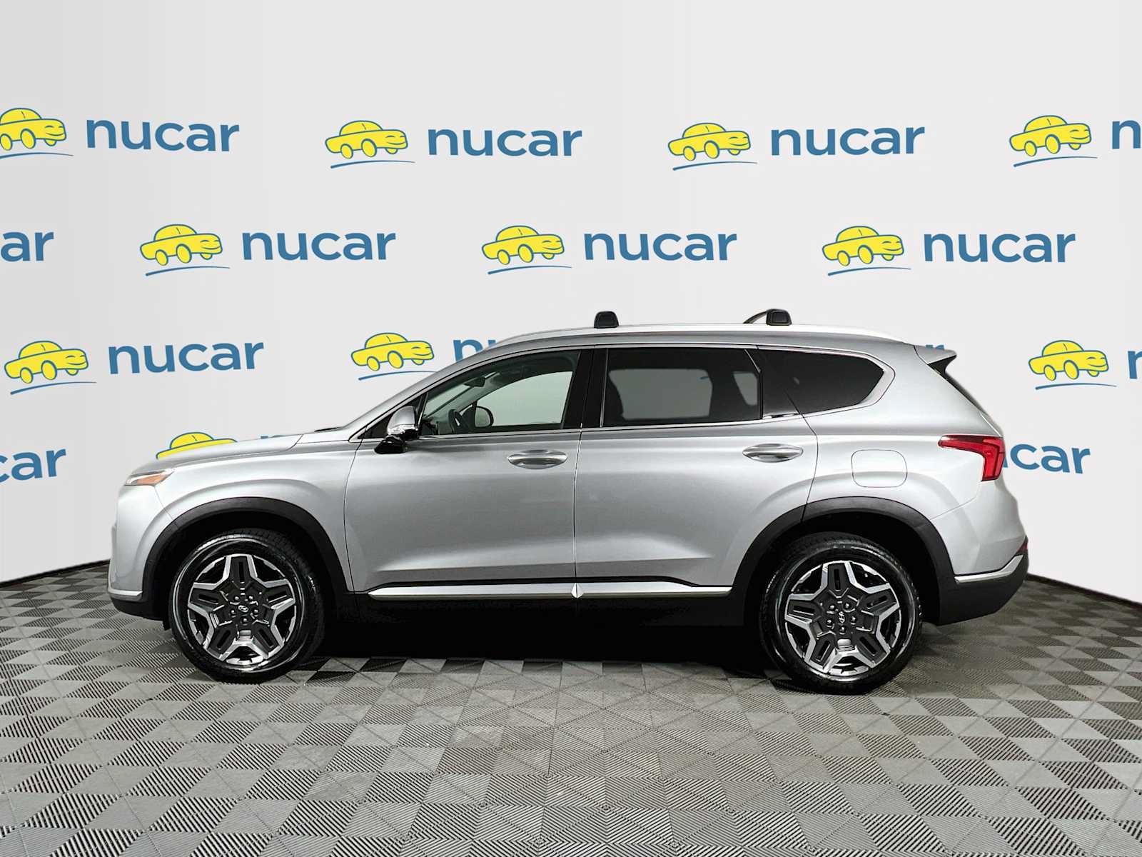 Certified 2021 Hyundai Santa Fe Limited w/ Cargo Package AWD/4WD image 4