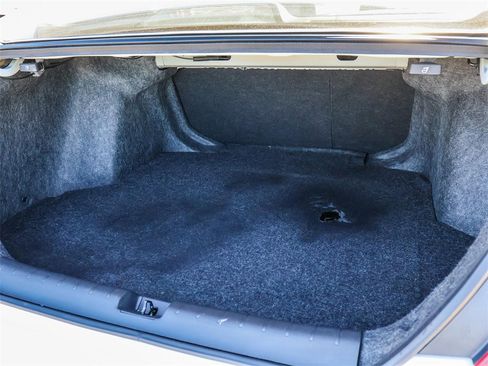 Used 2019 Honda Civic Sport image 12