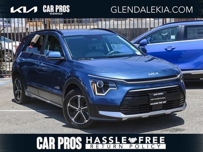 Certified 2025 Kia Niro EX