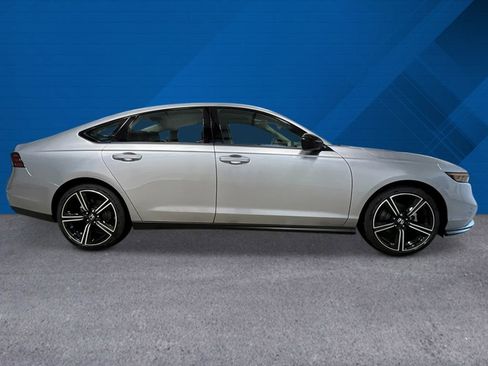 New 2026 Honda Accord SE image 2