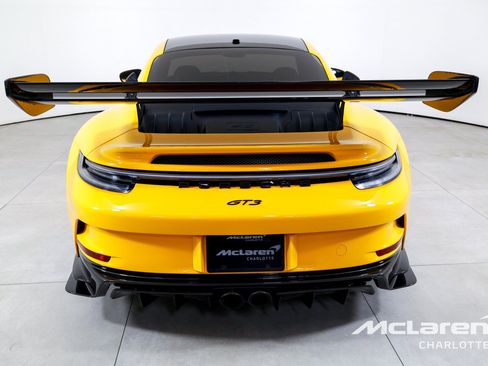Used 2022 Porsche 911 GT3 RWD image 7