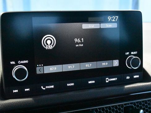 Used 2023 Honda Civic Sport image 12