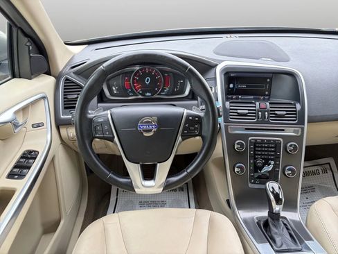 Used 2015 Volvo XC60 T6 Platinum w/ Protection Package AWD/4WD image 28