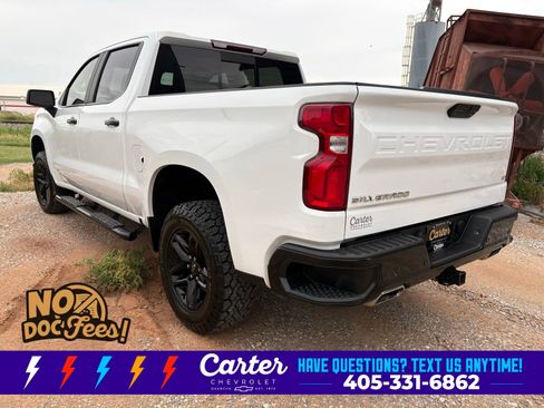 Used 2021 Chevrolet Silverado 1500 LT Trail Boss w/ LT Trail Boss Premium Package AWD/4WD image 9