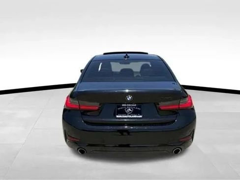 Used 2020 BMW 330i Sedan w/ Driving Assistance Package RWD image 5