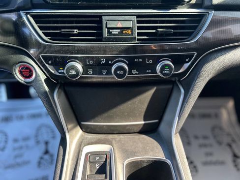 Used 2021 Honda Accord Sport image 14