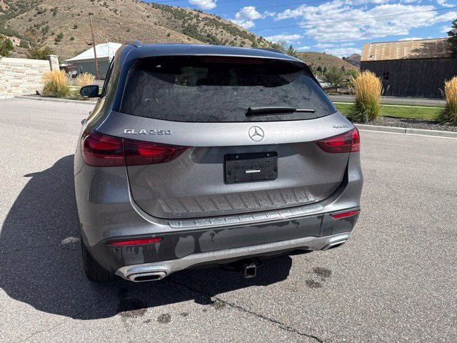 Used 2025 Mercedes-Benz GLA 250 4MATIC image 6