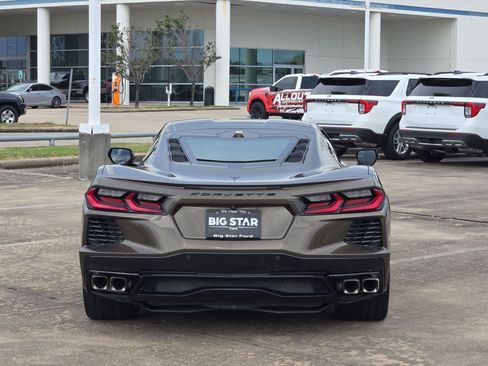 Used 2020 Chevrolet Corvette Stingray Preferred Cpe w/ 2LT Preferred Equipment Group RWD image 5