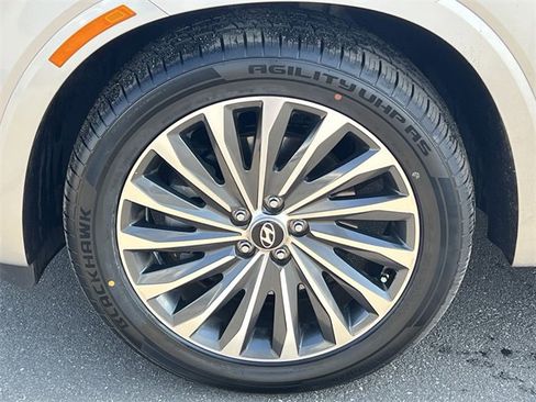 Used 2024 Hyundai Palisade Calligraphy image 46