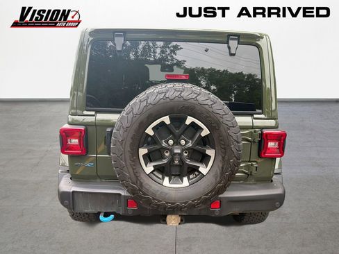Used 2024 Jeep Wrangler Unlimited Rubicon 4xe AWD/4WD image 5