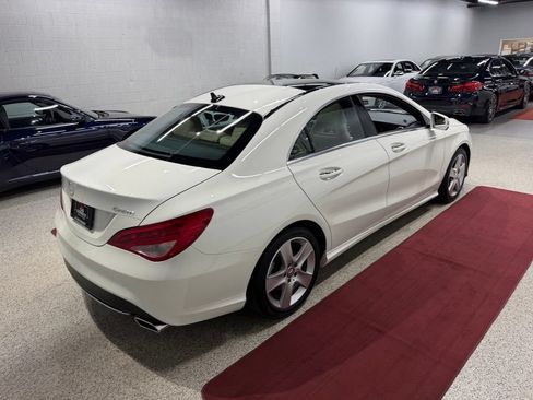 Used 2015 Mercedes-Benz CLA 250 4MATIC image 11