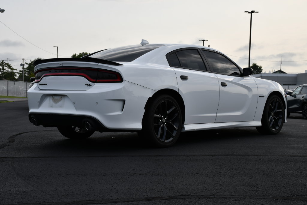 Used 2022 Dodge Charger R/T w/ Blacktop Package RWD image 7