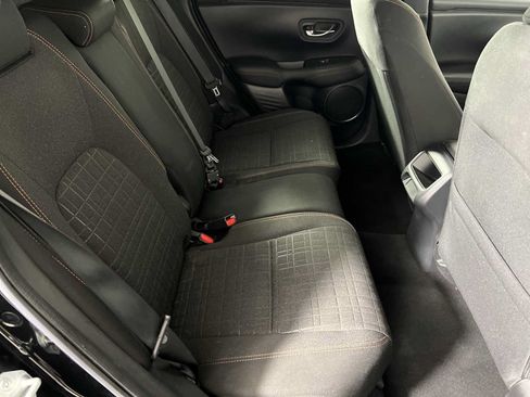 Used 2023 Honda HR-V Sport image 17
