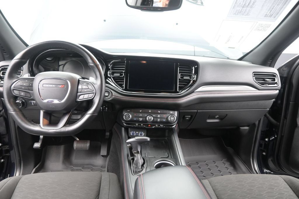 Used 2023 Dodge Durango R/T w/ Blacktop Package AWD/4WD image 29