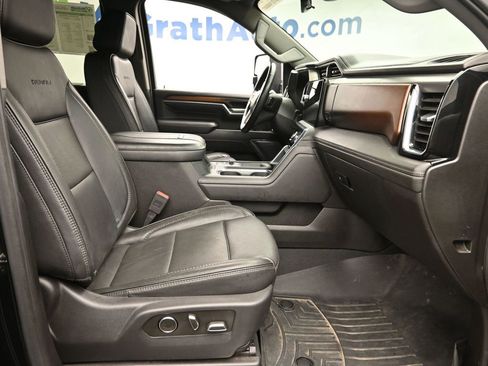Used 2024 GMC Sierra 2500 Denali w/ Technology Package image 7