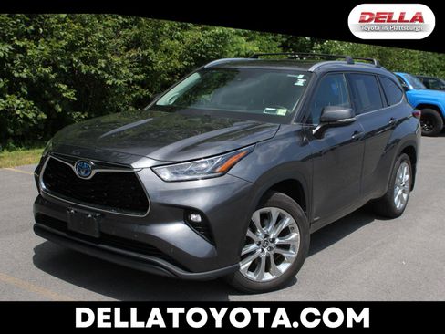 Used 2023 Toyota Highlander Limited AWD/4WD image 1